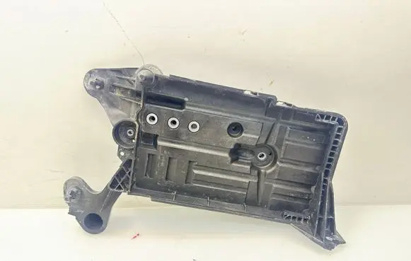 Audi A3 S3 8V Battery tray 5Q0915331K