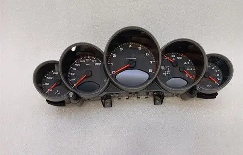 Porsche 911 997 Speedometer (instrument cluster) 997641308D07