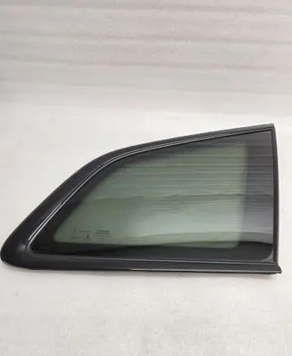 Rear side window