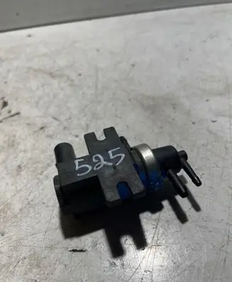 Volkswagen Golf VI Turbo solenoid valve 1j0906627