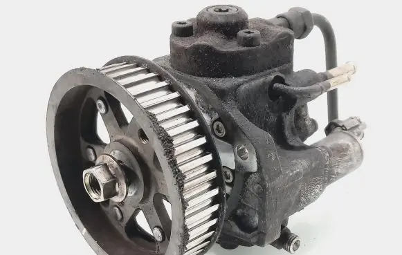 Toyota Avensis T250 Fuel injection high pressure pump 221000G010 2940000102 04E08672