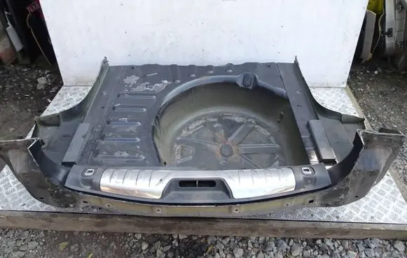Peugeot 508 RXH Trunk bottom trim panel asdf