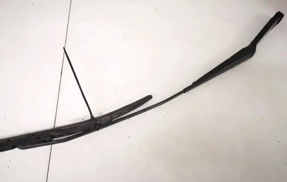 Seat Ibiza III (6L) Front wiper blade arm 6l1955410b