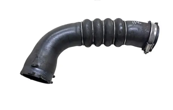 Intercooler hose/pipe