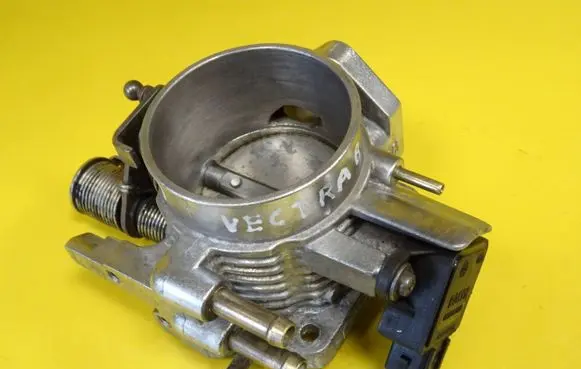 Opel Vectra B Throttle body valve 90499468 5WK90441