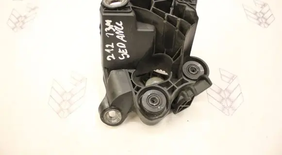 Mercedes-Benz E W212 ABS pump bracket A2124301710