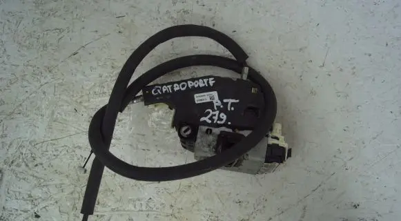 Maserati Quattroporte Rear door lock 670003111