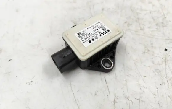 Audi A4 S4 B8 8K ESP acceleration yaw rate sensor 8K0907637A 0265005667