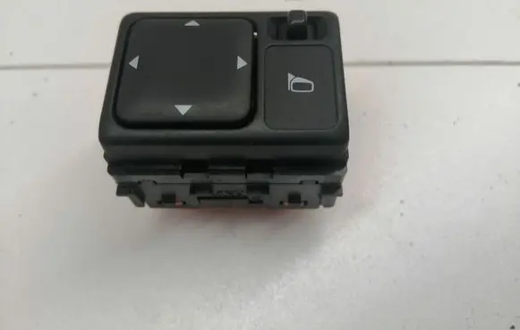 Mitsubishi Outlander Wing mirror switch 031014