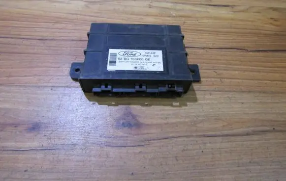 Ford Mondeo MK I Comfort/convenience module 93bg15k600ge 5wk4622