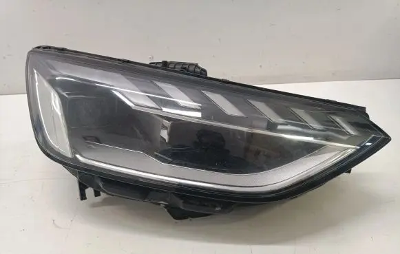 Audi A4 S4 B9 8W Headlight/headlamp 8W0941034E
