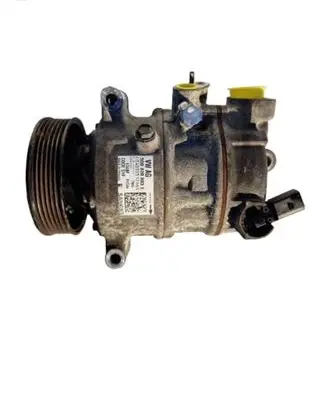 Volkswagen Golf V Air conditioning (A/C) compressor (pump) 5N0820803E