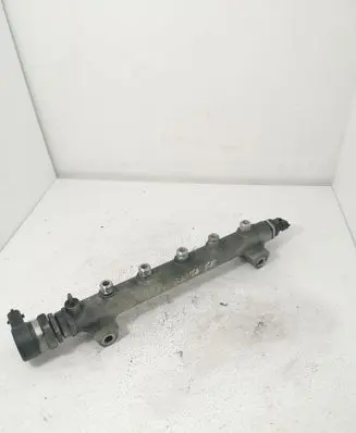 Hyundai Santa Fe Fuel main line pipe 0445214085