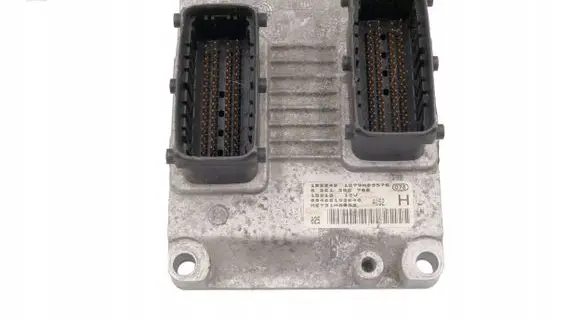 Alfa Romeo 147 Engine control unit/module 00468153640