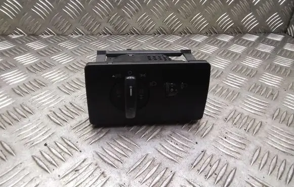 Ford Mondeo Mk III Light switch 1S7T13A024BB