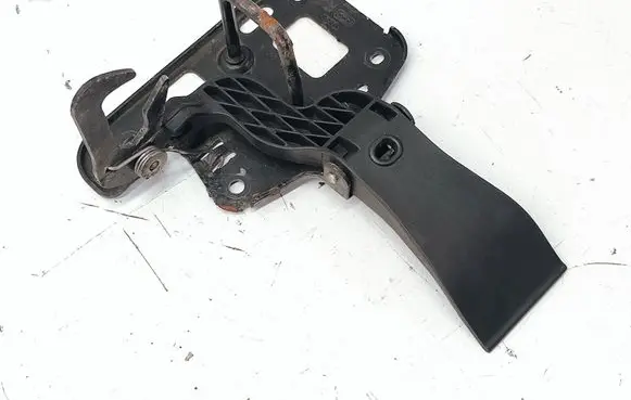 Audi Q5 SQ5 Engine bonnet/hood lock/latch loop/hook 8R0823480A