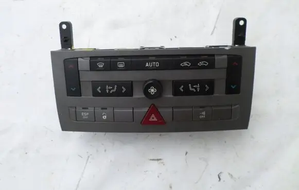 Peugeot 407 Climate control unit 96573328YW