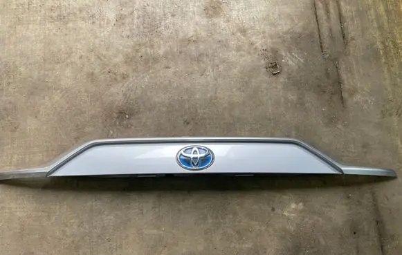 Toyota RAV 4 (XA50) Tailgate trim 7680142240