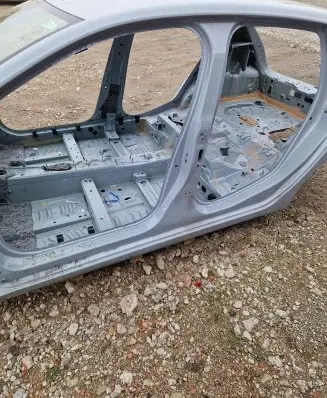 Renault Clio V Front sill (body part) 