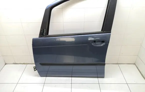 Fiat Idea Front door