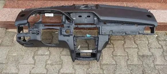 Mercedes-Benz GLK (X204) Dashboard
