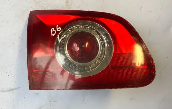 Volkswagen PASSAT B6 Tailgate rear/tail lights 3C9945093 ZSB3C9945