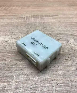 Nissan Primera Other control units/modules 28260AU300