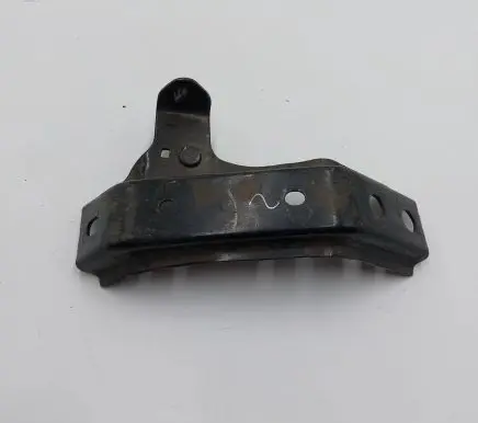 Nissan Leaf II (ZE1) Hybrid/electric vehicle battery bracket 