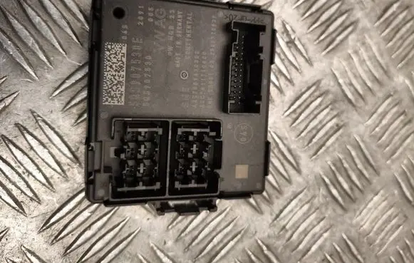 Volkswagen Crafter Gateway control module 5QS907530E