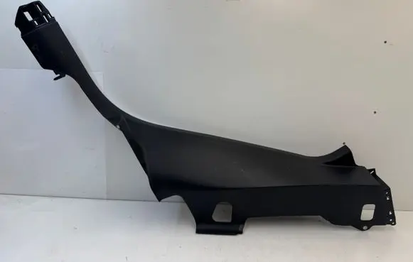 Porsche Macan (95B) Rear sill trim cover 95B867768F