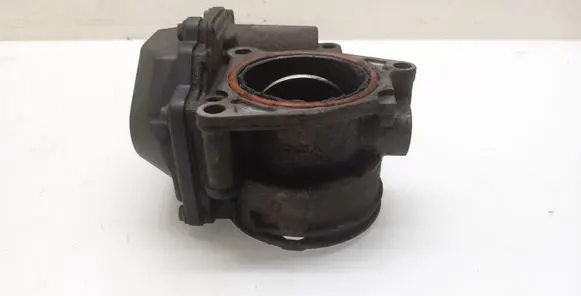 Volkswagen Touran I Throttle valve 03G128063A