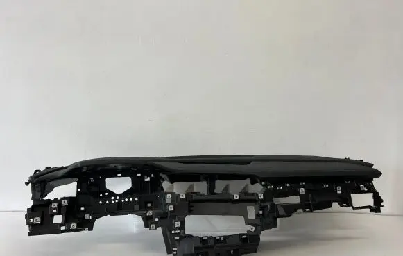 Audi e-tron Dashboard 4KL857033 156242072