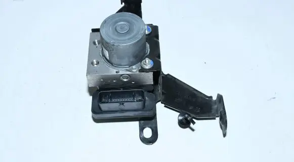 Peugeot Expert ABS Pump 9820450080