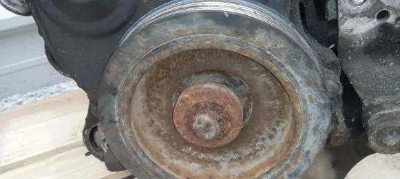 Peugeot 406 Crankshaft pulley