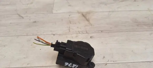 Opel Insignia A Air flap motor/actuator 52433779R0 EAD599 2010420