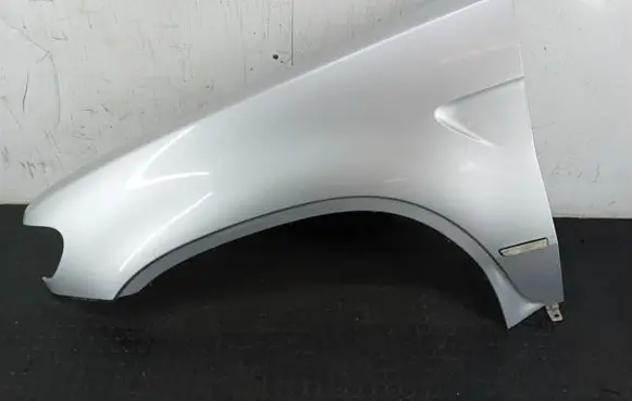 BMW X5 E53 Fender