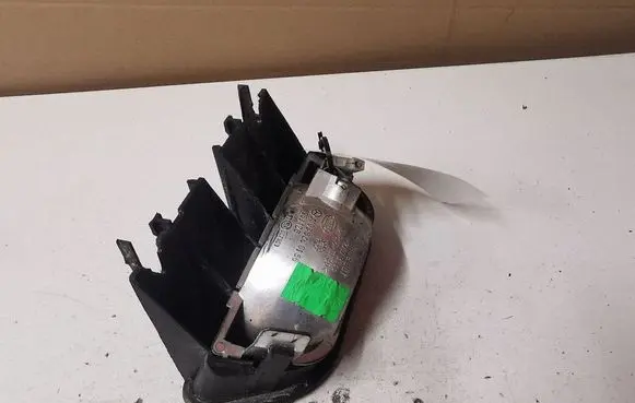 Mercedes-Benz ML W163 Third/center stoplight A1638200156