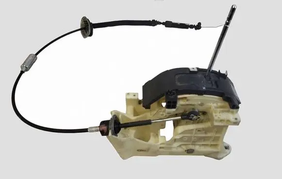 Hyundai Santa Fe Gear shifter/selector 467002B220