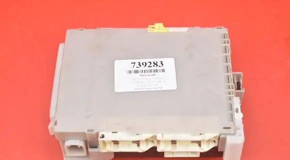 Toyota Yaris Engine control unit/module ECU 82730-52F80