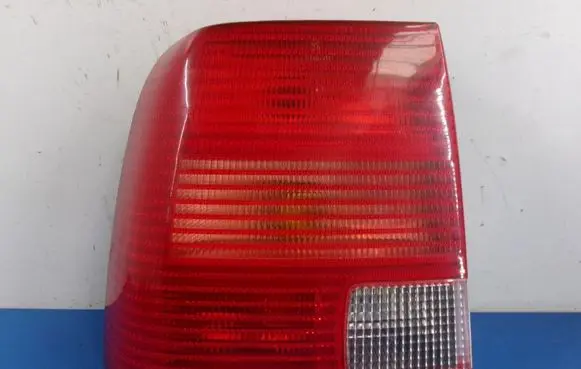Volkswagen PASSAT B5 Rear/tail lights 3B5945095F