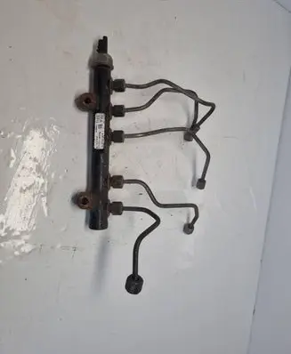 Volvo S60 Fuel main line pipe 9685297580 28497Z01 113200670
