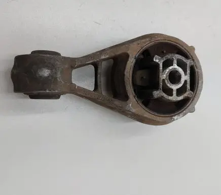 Mini Cooper Countryman R60 Engine mount bracket G2867100