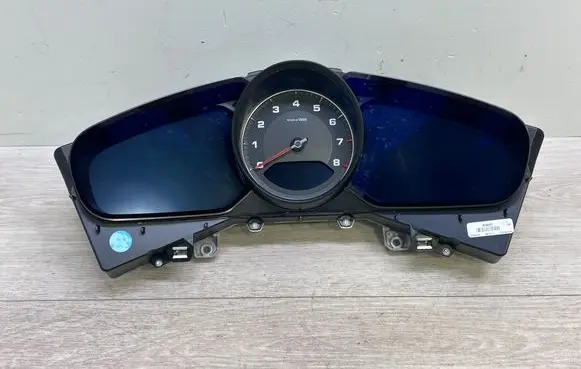 Porsche Panamera (971) Speedometer (instrument cluster) 971920908M 971920908H