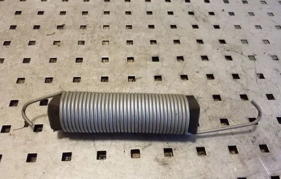 Mercedes-Benz E W212 Tailgate/trunk/boot tension spring 