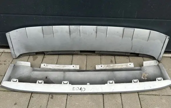 BMW X3 E83 Front bumper lip 