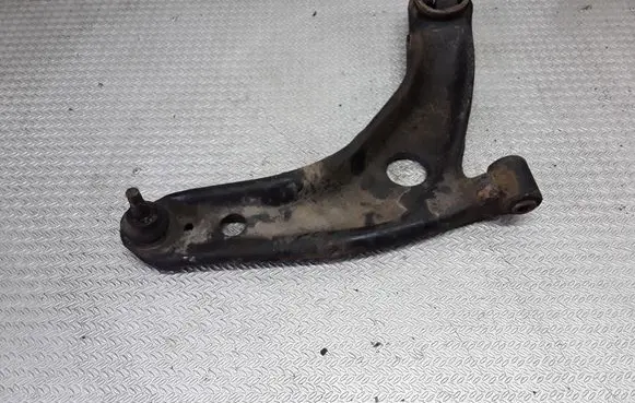 Toyota Yaris Front lower control arm/wishbone