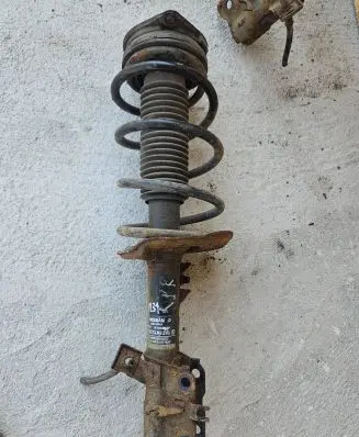 Nissan Qashqai Front shock absorber/damper 54303JD01A