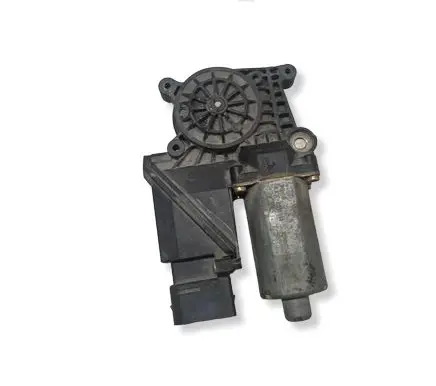 Mercedes-Benz E W210 Rear door window regulator motor 0130821698