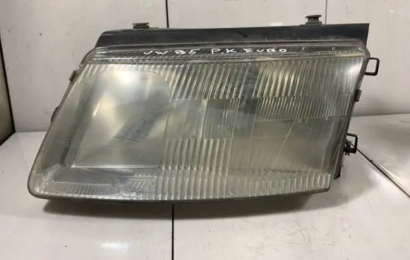 Volkswagen PASSAT B5 Headlight/headlamp 14869100
