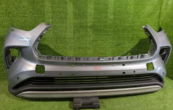 Toyota Highlander XU70 Front bumper 521190E420